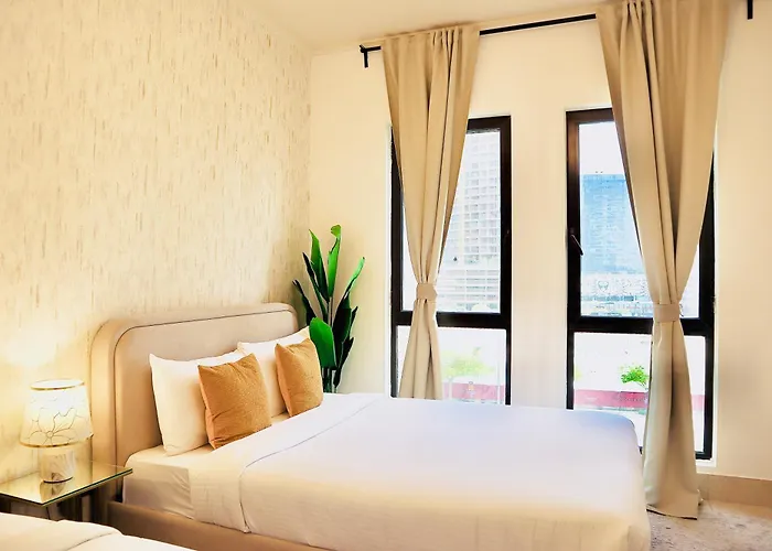Luxurious Stay Near Burj Khalifa, Free Parking