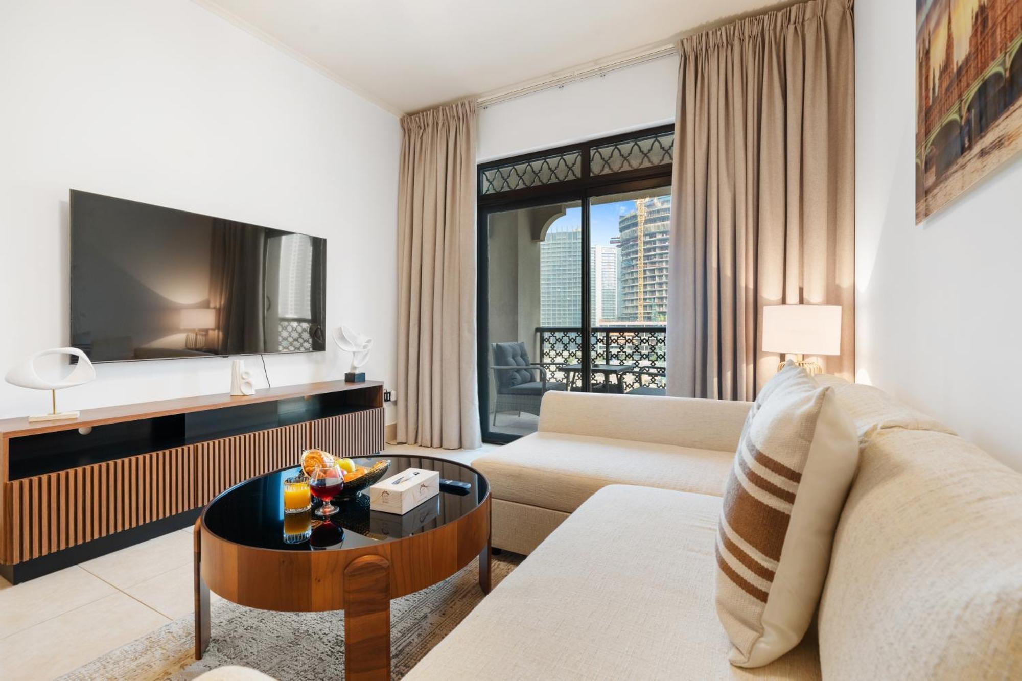Appartamento Luxurious Near Burj Khalifa, Free Parking Dubai
