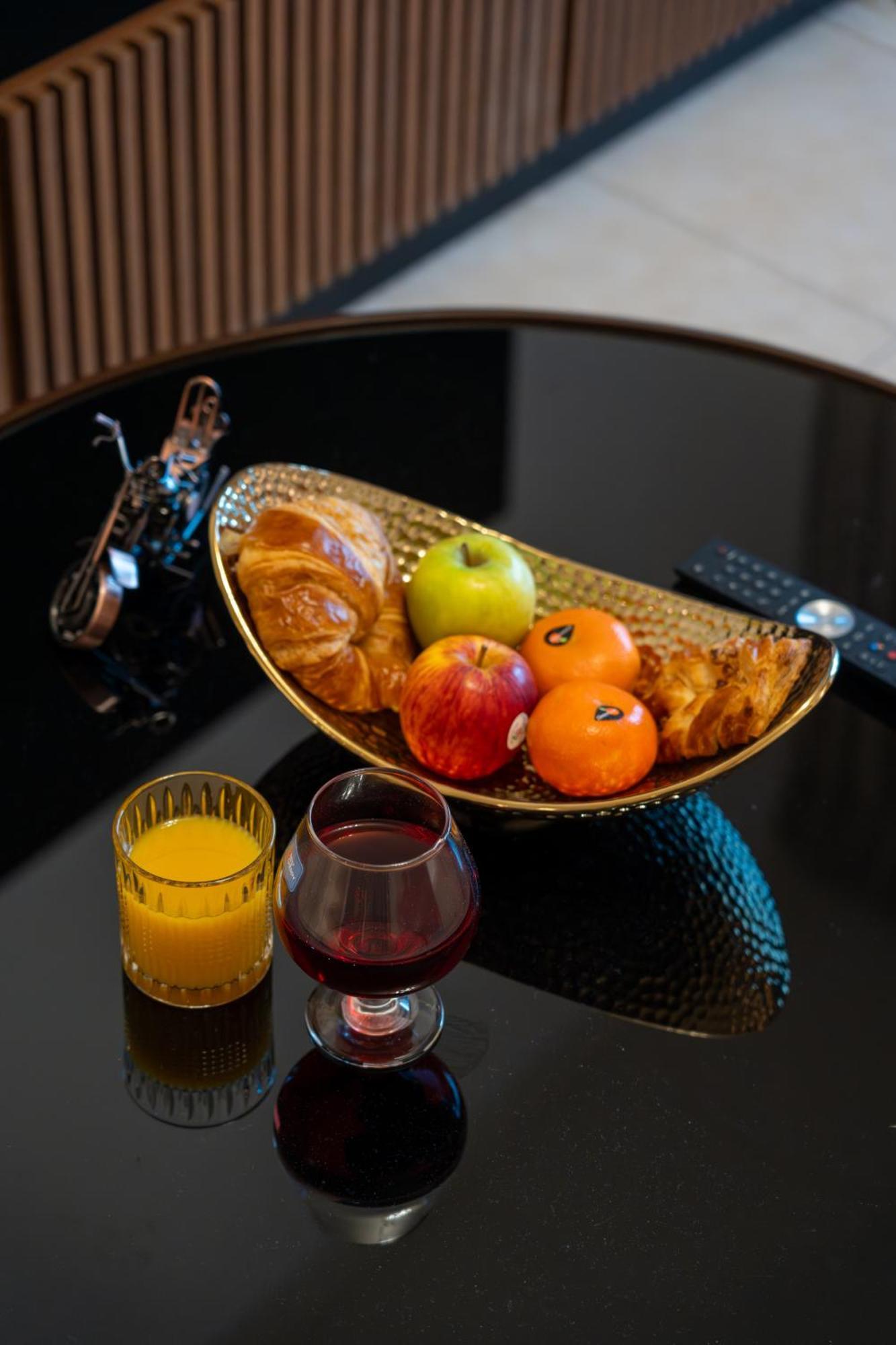 Appartamento Luxurious Near Burj Khalifa, Free Parking Dubai